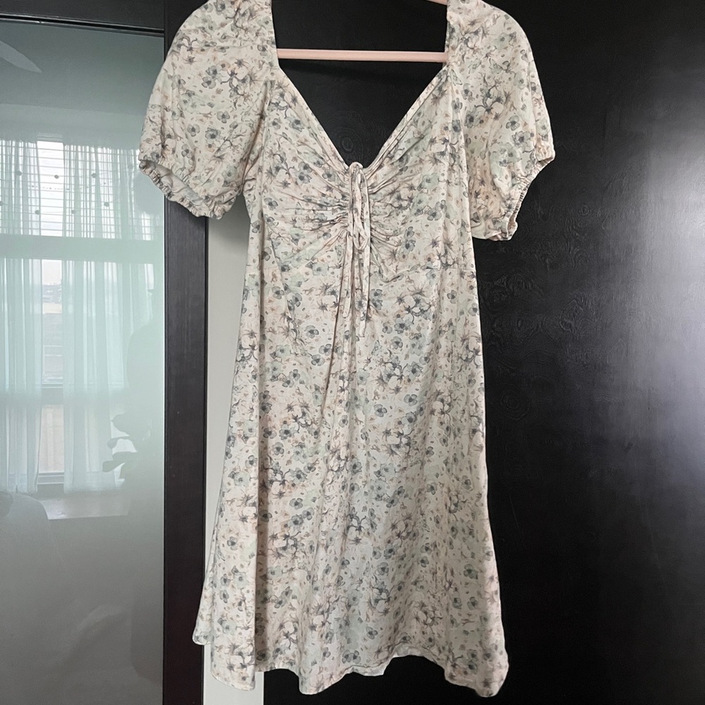 H&M Cream Floral Mini Dress with Puff Sleeves